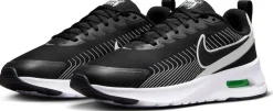 Air Max Nuaxis sneakers
