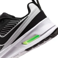 Air Max Nuaxis sneakers