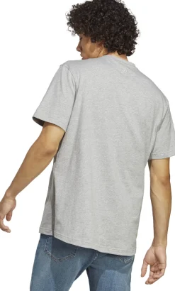 All SZN Graphic shirt