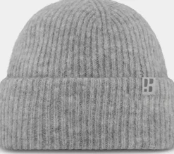 Arctic muts