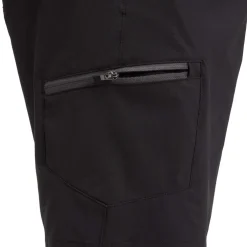Cameron Shorts outdoor