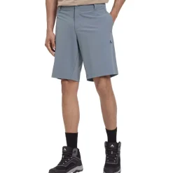 Cameron Shorts outdoor