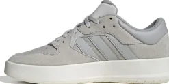 Court 24 sneakers