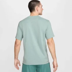 Dri-FIT Primary t-shirt