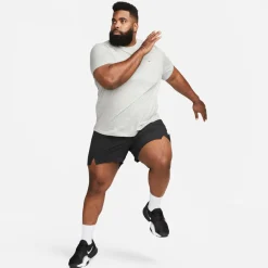 Dri-FIT Primary t-shirt