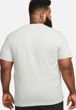Dri-FIT Primary t-shirt