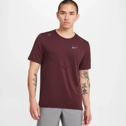 Dri-FIT Rise 365 t-shirt