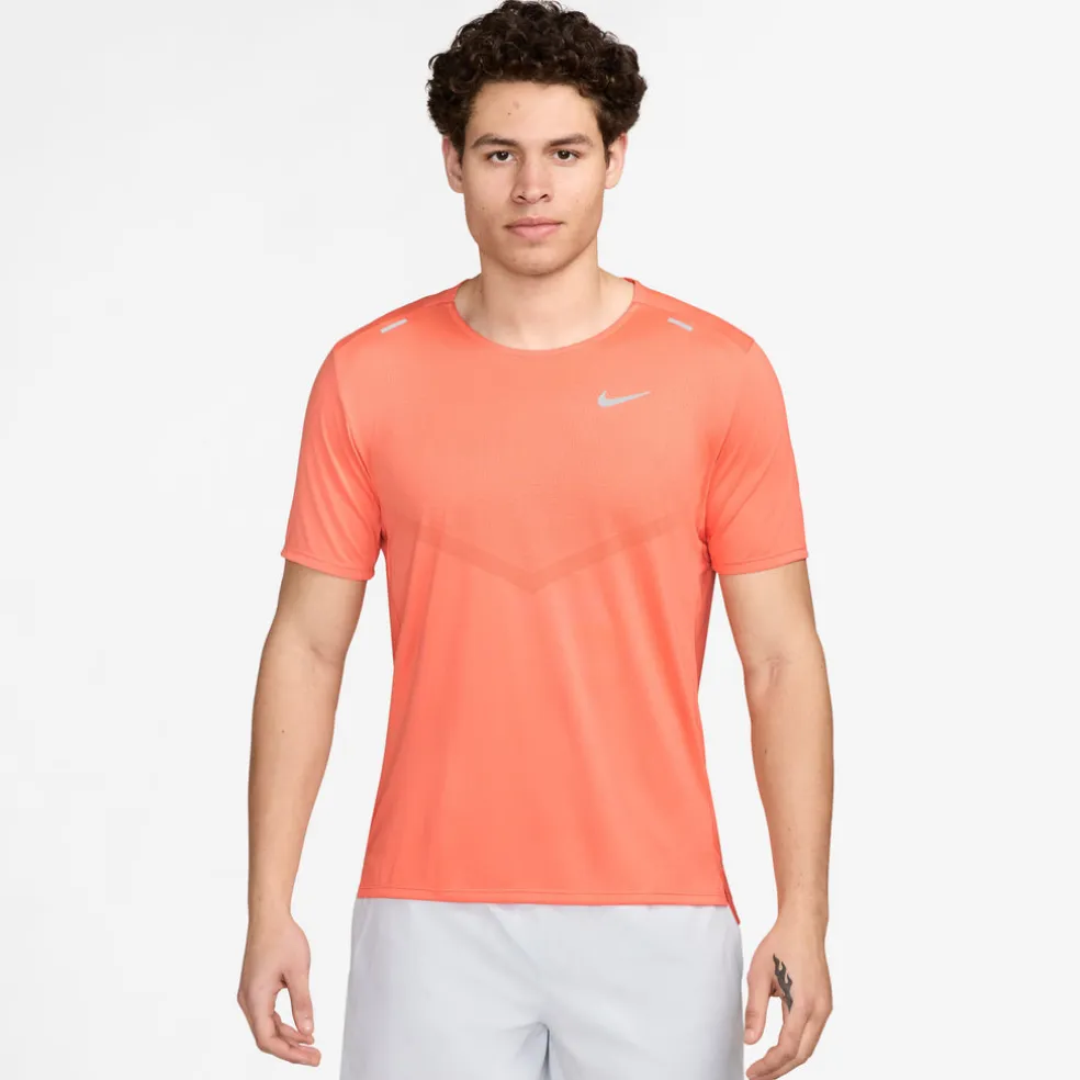 Dri-FIT Rise 365 t-shirt