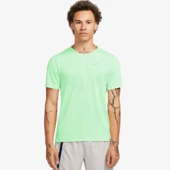 Dri-FIT Rise 365 t-shirt