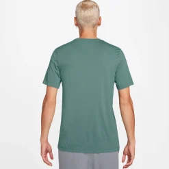 Dri-FIT shortsleeve shirt