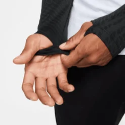 Dri-FIT Strike longsleeve