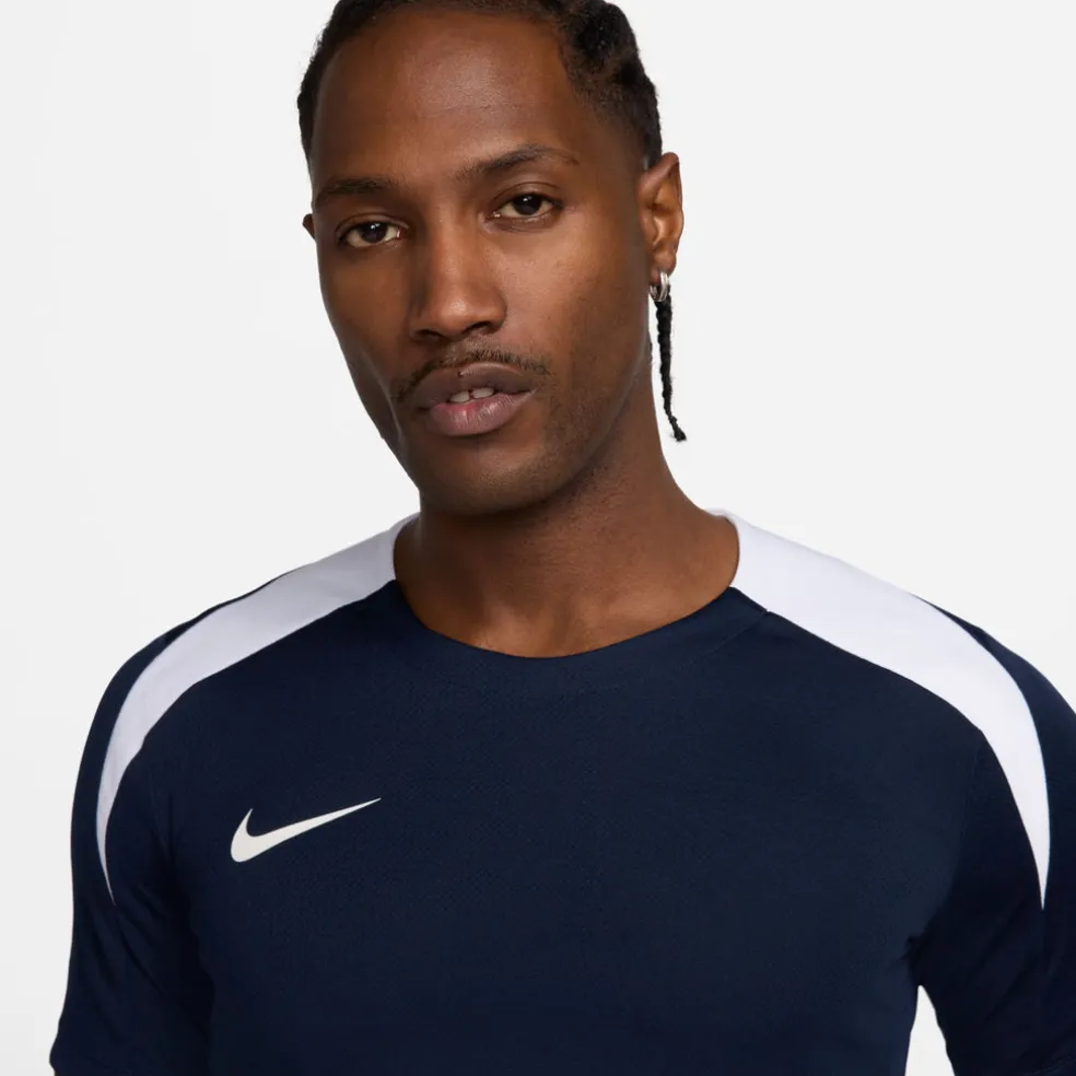 Dri-FIT Strike shirt