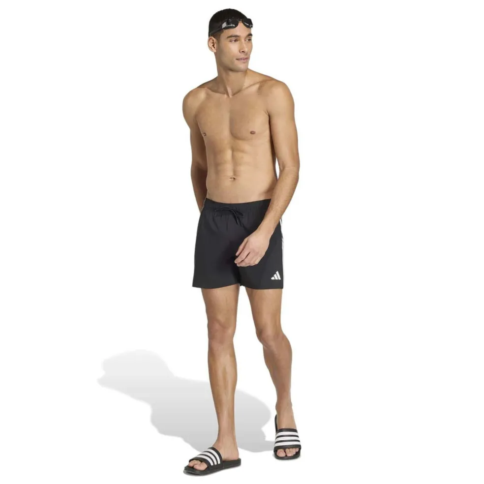 Essentials shorts 5in