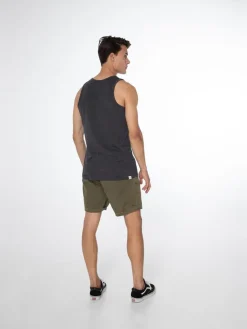 fan shorts