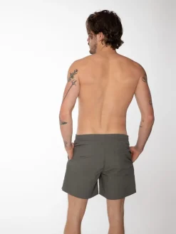 Faster Beachshort