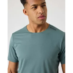 feather t-shirt