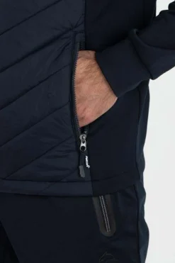 Hardy vest