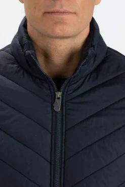 Hardy vest