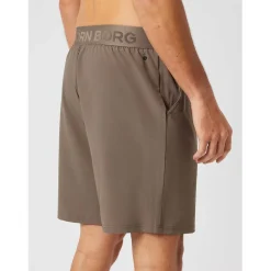 9 inch shorts