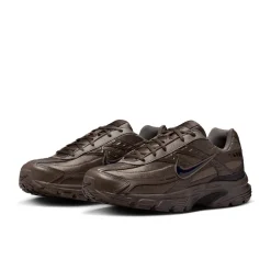 initiator schoenen