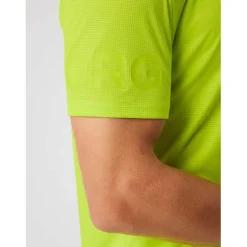 light t-shirt