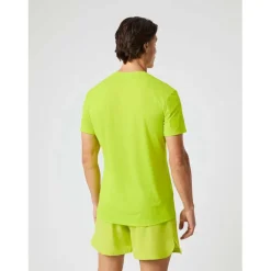 light t-shirt