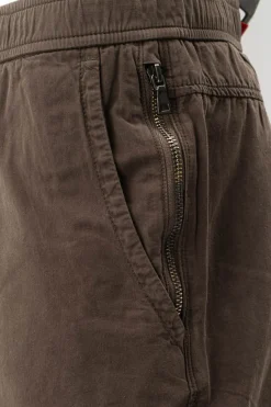 Marcos short