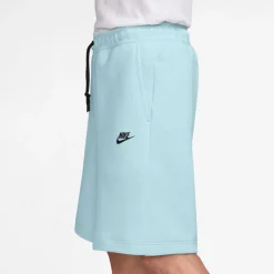 M Nk Tch Flc Short Shorts