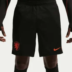 Nederland Strike short