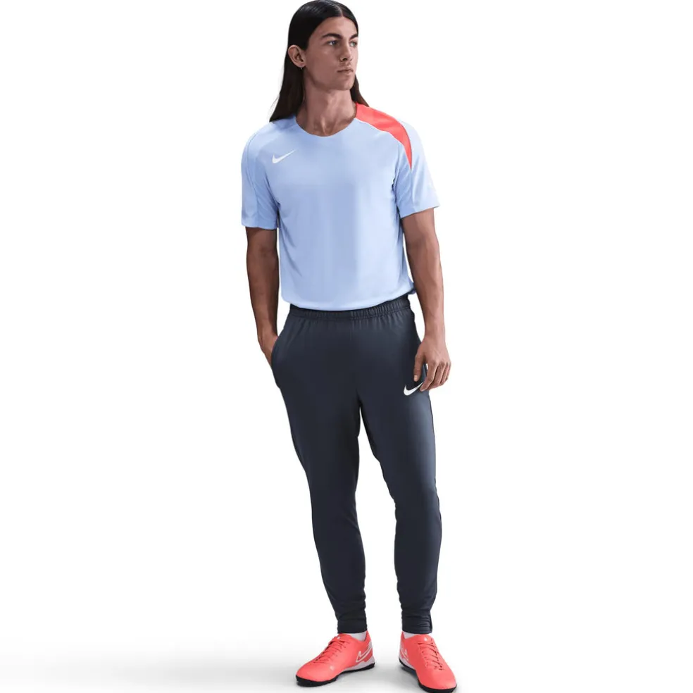nike strike men's dri-fit soccer pa