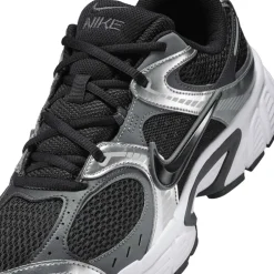 Nike V5 Rnr