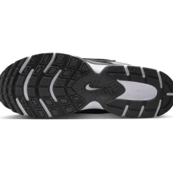 Nike V5 Rnr