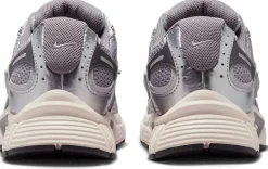 Nike V5 Rnr