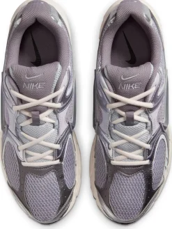Nike V5 Rnr