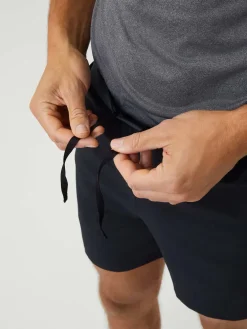 Pocket short