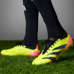 Predator 24 Elite Low FG voetbalschoenen
