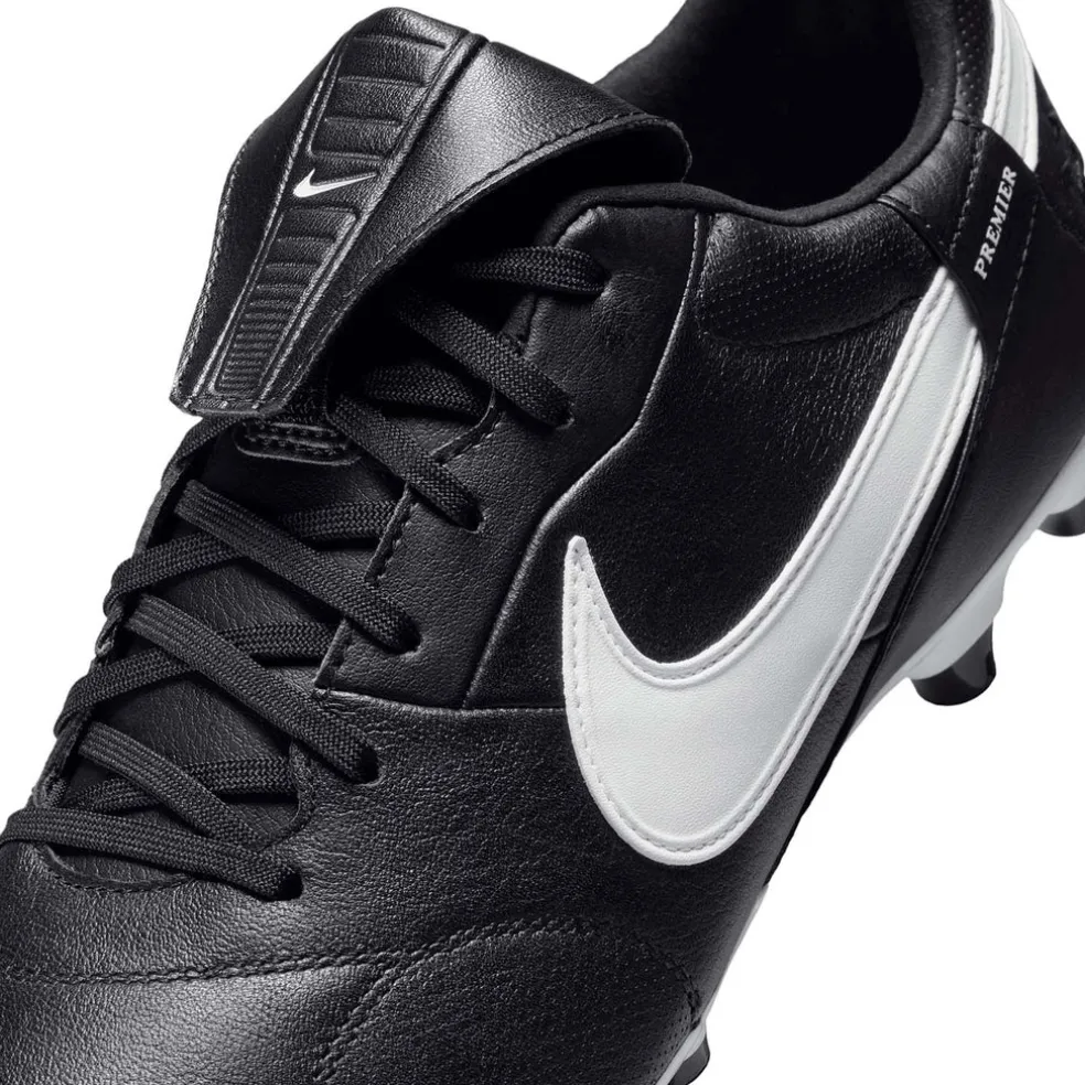 Premier 3 Low-top FG voetbalschoenen