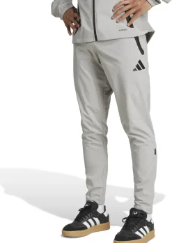 Real Madrid Tiro 25 Competition Vis Tech Reisbroek