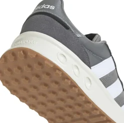 Run 84 sneakers