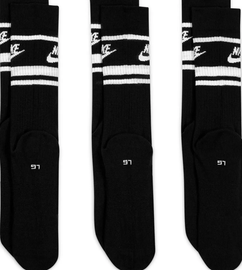 sportswear everyday essential