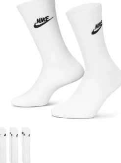 sportswear everyday essential
