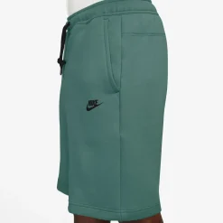 Sportswear Tech Fleece short