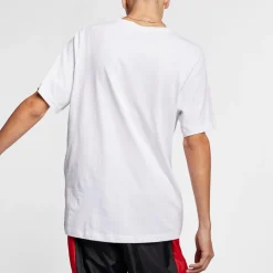 sportswear t-shirt
