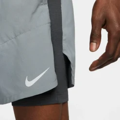 Stride Dri-FIT hybride short