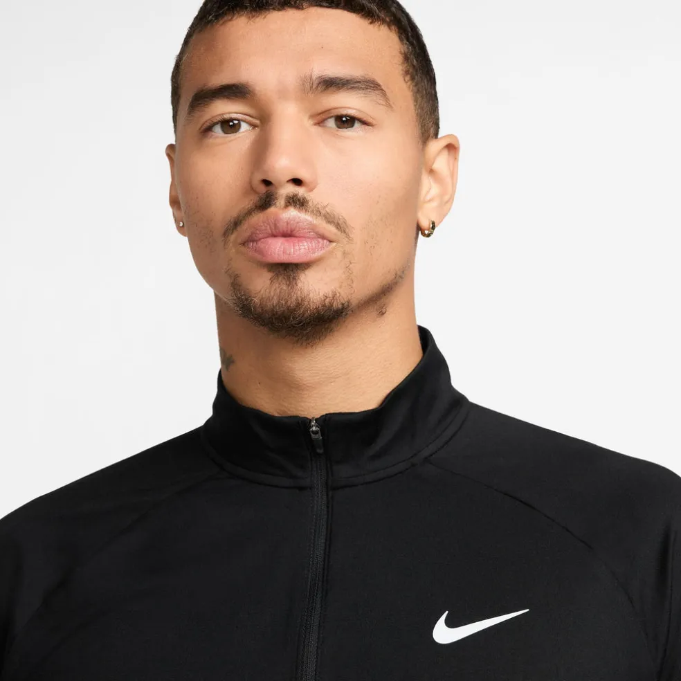 Stride Dri-FIT 1/2-zip longsleeve