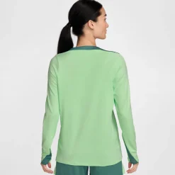 Strike longsleeve top