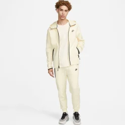Tech Fleece broek