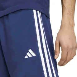 THREE STRIPES short