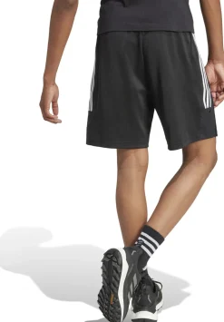 Tiro short