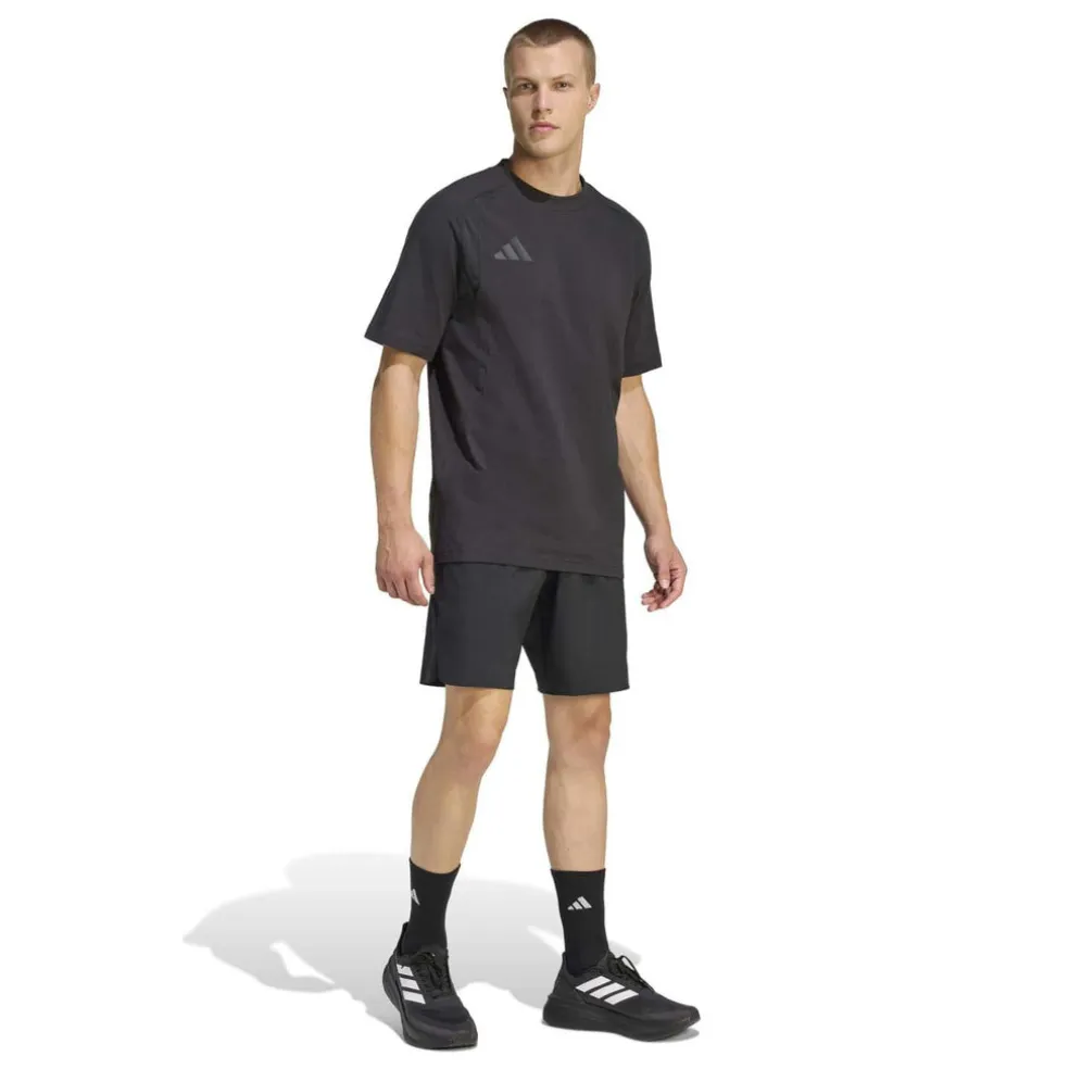 Tiro Woven Travel shorts
